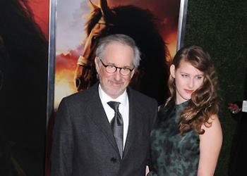 Steven Spielberg - a rendező életrajza, fényképe, személyes élete, filmjei